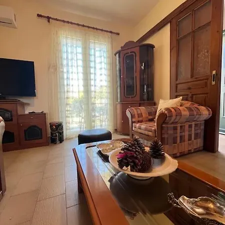 Aris House Holiday home Kalamitsi (Lefkada)
